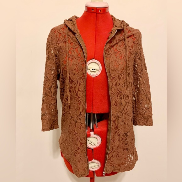 Boho Lace Hooded Zip-Up Light Jacket - Picture 3 of 6